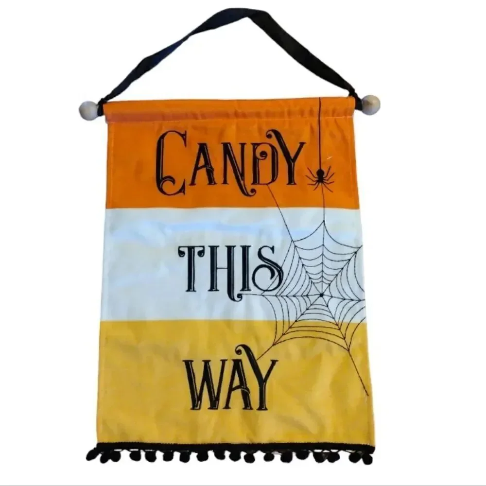 Retro Halloween Themed Pot Holders Dish Mat And Tapestry Kitchen Lot NWT‎
